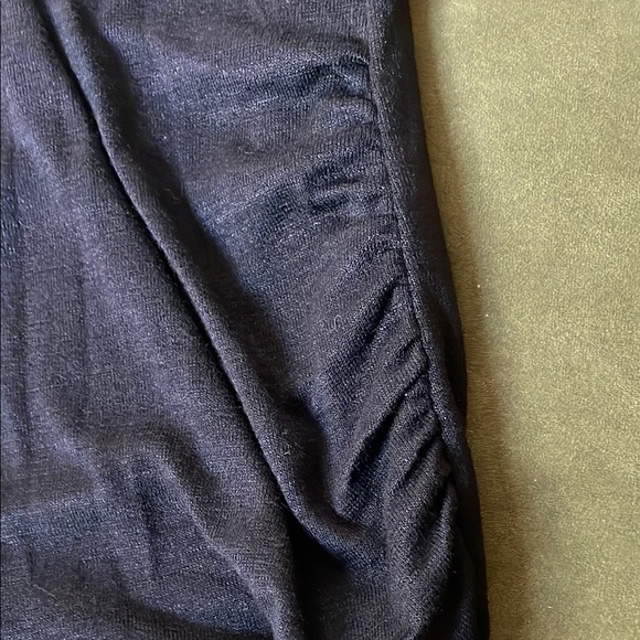 NEW 41 Hawthorn Black Sleeveless Wrap Style Blouse - Picture 5 of 10